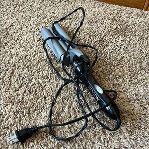 Revlon Silver and Black Hair Waver